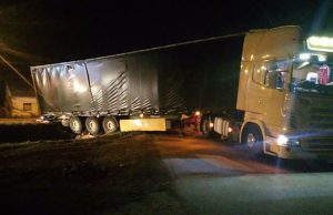 Kamiont mentettek a tűzoltók Móron – Képgalériával