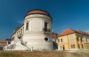 Dendrológiai gyűjteménnyel gyarapodik az iszkaszentgyörgyi kastély