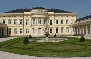 Széchenyi-kiállítás a Károlyi Kastélyban Fehérvárcsurgón