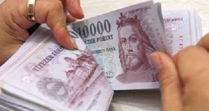 A milliárdos vagyoni hátrányt okozó bűnszervezet tagjai letartóztatásának további hosszabbítása