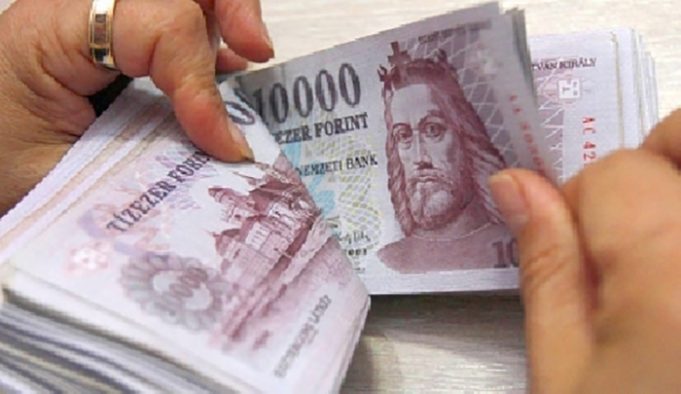 A milliárdos vagyoni hátrányt okozó bűnszervezet tagjai letartóztatásának további hosszabbítása