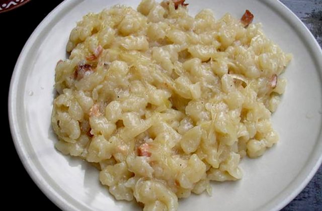 HagyomanyosOroszlanyietelJuhturosSztrapacska