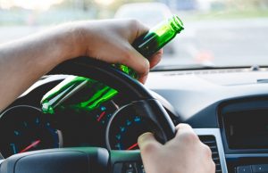 Két nap alatt kétszer vezetett ittasan