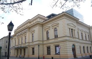 Nyári színházként nyit a székesfehérvári Vörösmarty Színház