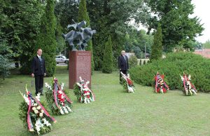 Koszorúzást tartottak a Márkushegyi Bányaszerencsétlenség áldozatainak emlékére – Képgaléria