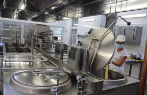 40 év után, 130 millió forintból újult meg a konyha