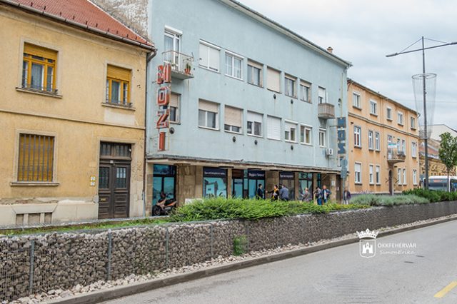 latogatokozpontOKKFehervar0930