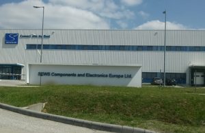 960 milliós támogatásból 561 munkahelyet őriz meg a móri SEWS Komponens és Elektronika Európa Kft.