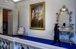 Átadták Tatán a felújított Esterházy-kastélyt