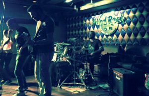 KisUdvar Koncert Móron: Good Time Boys – RHCP Tribute