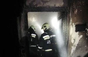 Tizenöt személyt szállítottak kórházba egy tatabányai tűzeset miatt