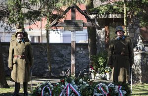 A II. világháborúban Vértesben elesett katonákra emlékeztek Várgesztesen